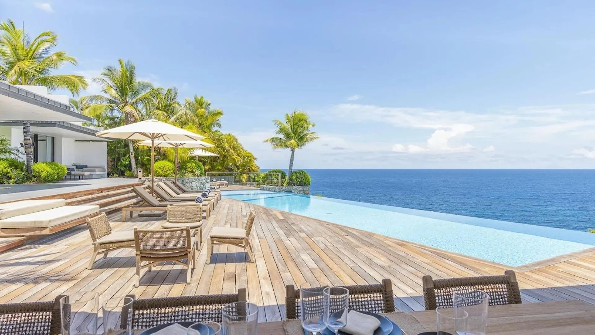 Caribbean Paradise With Golden Sunset Views غوستافي 0*,